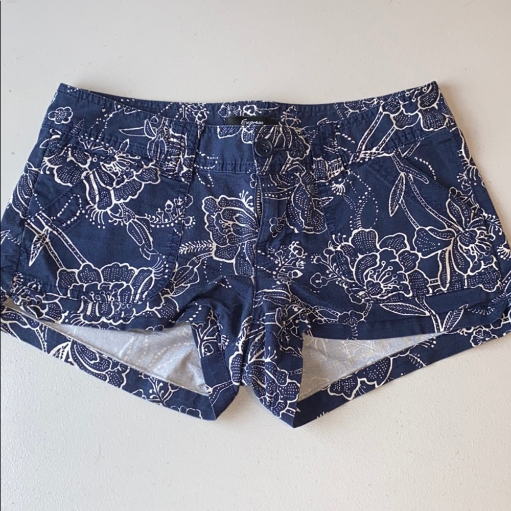 Express shorts